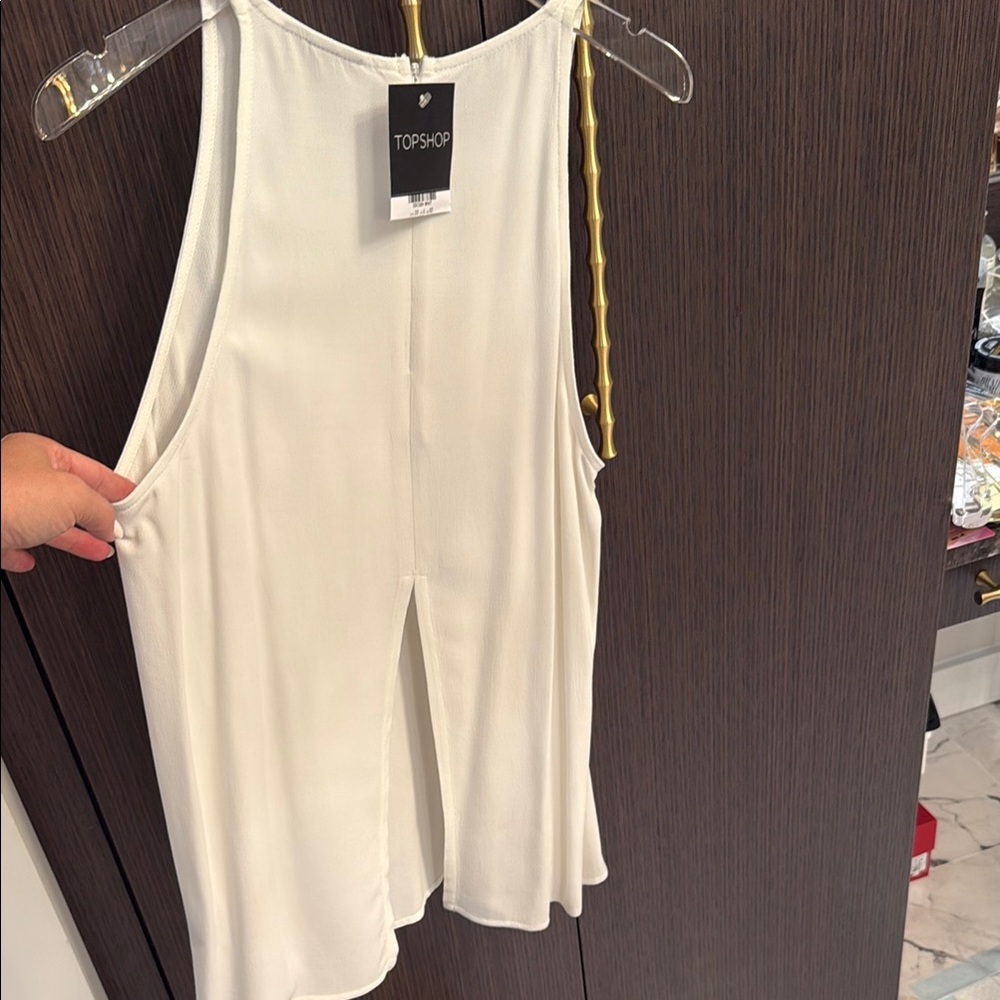 Topshop Ivory Sleeveless Blouse with a Back Slit M NEW